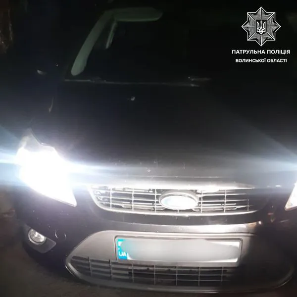 За ніч на Волині зловили чотирьох п'яних водіїв – автівки доправили на спецмайданчики (фото)