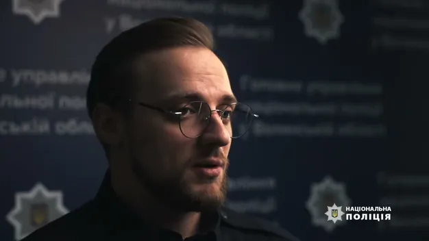 Ховали в одязі: волинські поліцейські викрили масштабну схему торгівлі метадоном (фото, відео)