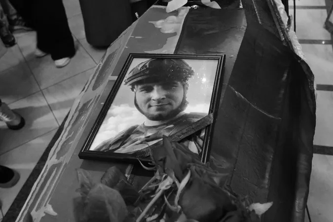 На Волині попрощалися із 21-річним воїном Олександром Кириловим (фото)