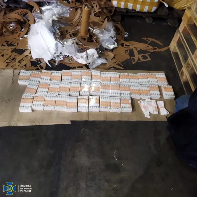 На Одещині намагалися незаконно ввезти в Україну 1,9 млн акцизних марок