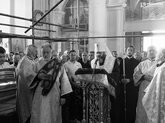 Луцьк у скорботі: місто прощається з забудовником Віктором Чорнухою (фото, відео)