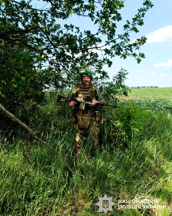 Пережив ворожий обстріл та врятував побратима: історія піхотинця зі стрілецького батальйону поліції Рівненщини (фото)