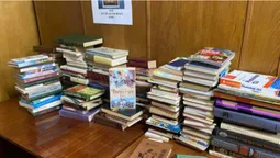 У волинській бібліотеці збирають російську літературу: гроші з утилізації перекажуть ЗСУ (відео)