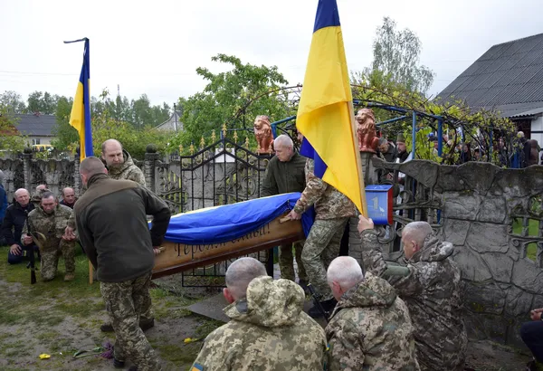 На Волині попрощалися із юним прикордонником Владиславом Зуськом (фото)