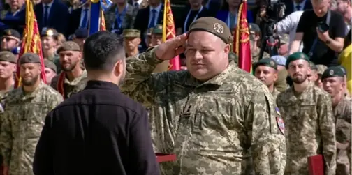 Командир «Сталевої Сотки» став повним кавалером ордена Богдана Хмельницького (відео)