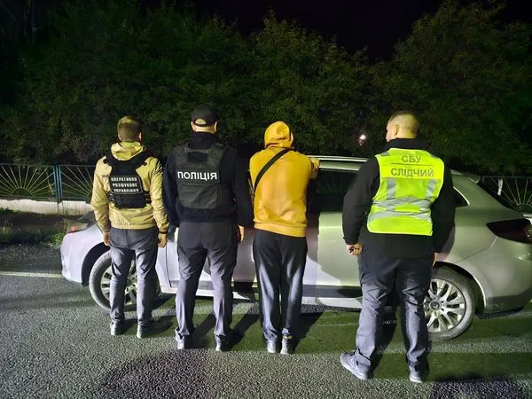 За оплату везли українця в Словаччину: викрили незаконну схему перетину кордону (фото)