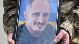 У Луцьку попрощалися з загиблим на Запоріжжі воїном Дмитром Гуцаленком