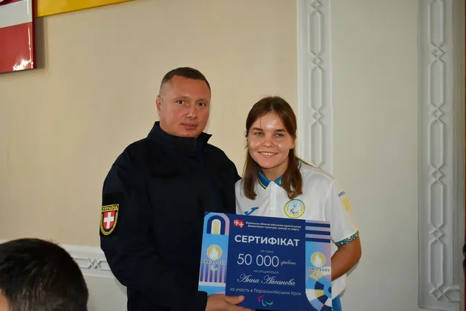 Юрій Погуляйко нагородив волинських паралімпійців (фото)