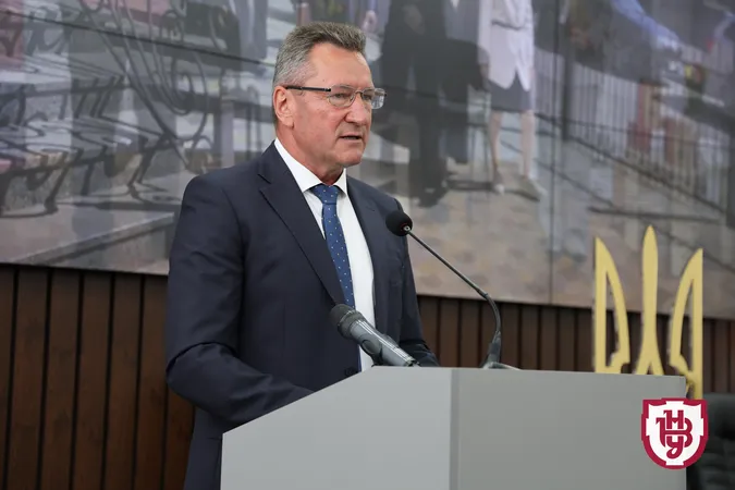 Анатолій Цьось вдруге став ректором ВНУ (фото)