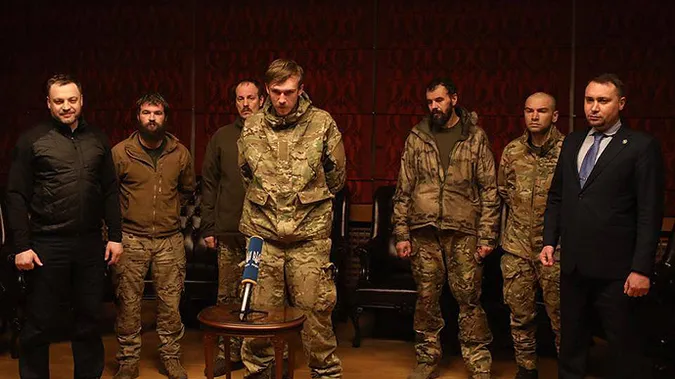 В патронатній службі «Азова» розповіли про стан звільнених захисників: критична анорексія