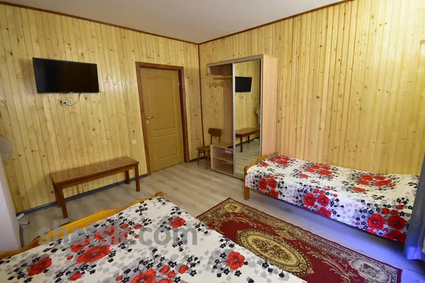 Зняти хату на Світязі: ТОП-10 дешевих варіантів
