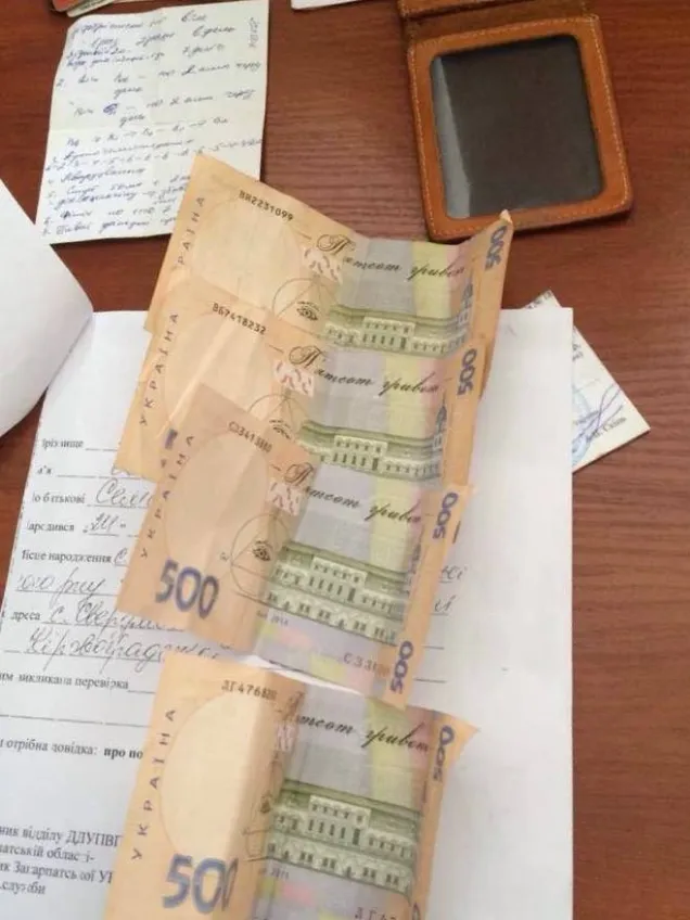 Заступник начальника Маневицької колонії «попався» на хабарі (фото)