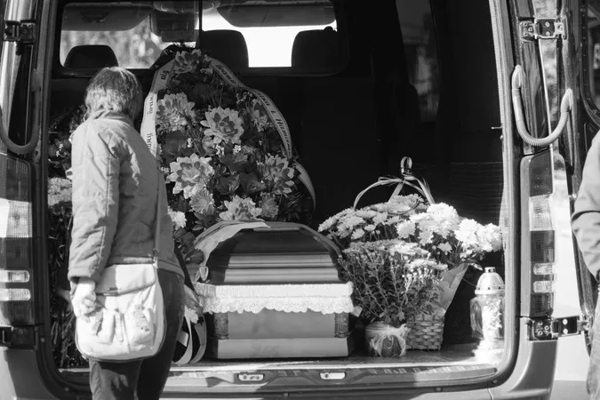 Повернувся додому після довгих місяців невідомості: на Волині поховали Пилипа Климука