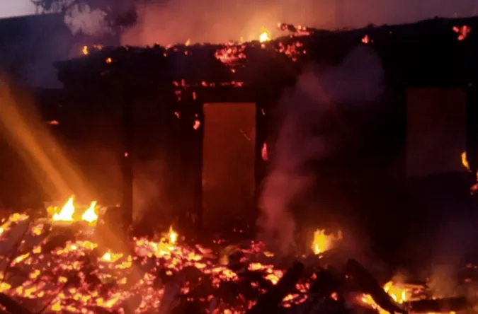Через спалювання сухостою на Волині горіли три хати-пустки і два дачні будинки (фото)