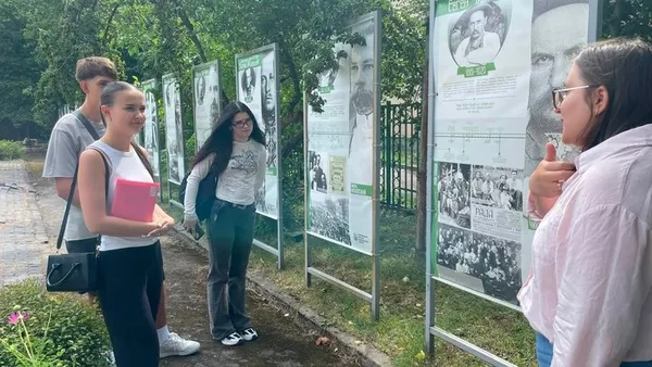 20 історій про боротьбу за державність: у Луцьку діє виставка «Люди свободи» (фото)