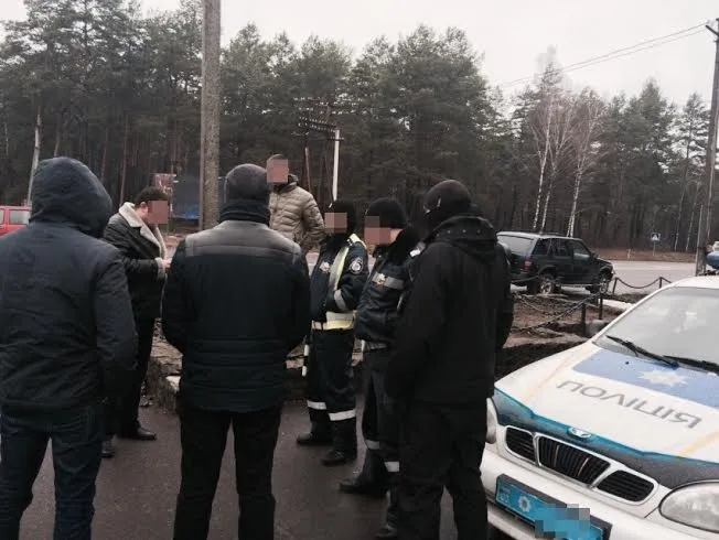 На Волині на хабарі спіймали двох патрульних