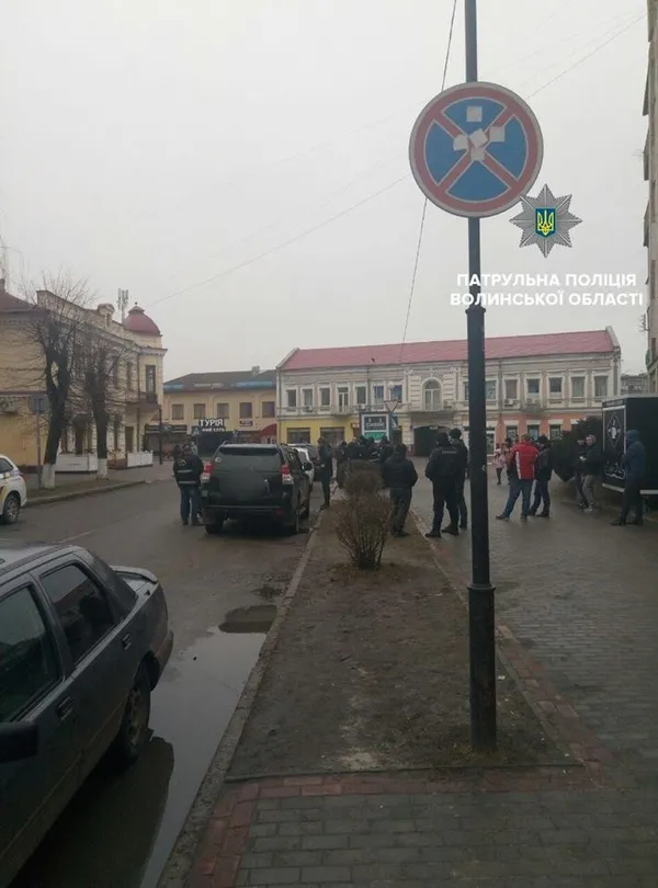 За опір патрульним та пошкодження одягу ковельчанину світить кримінал (фото, відео)