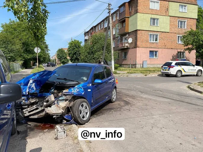 Страшна аварія на Волині: дитину забрала «швидка» (фото)
