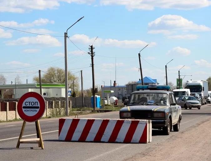 Біля Нововолинська та Старої Вижівки встановили карантинні пости