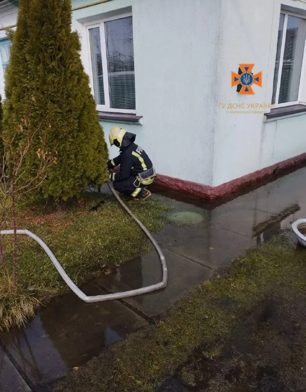 Весняне підтоплення: з городів волинян відкачали понад 1,5 тисячі тонн води (фото, відео)