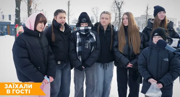 «Тьотя Таня, ми всі пончики продали»: на Волині школярі на випічці заробили мільйон гривень для ЗСУ (відео)