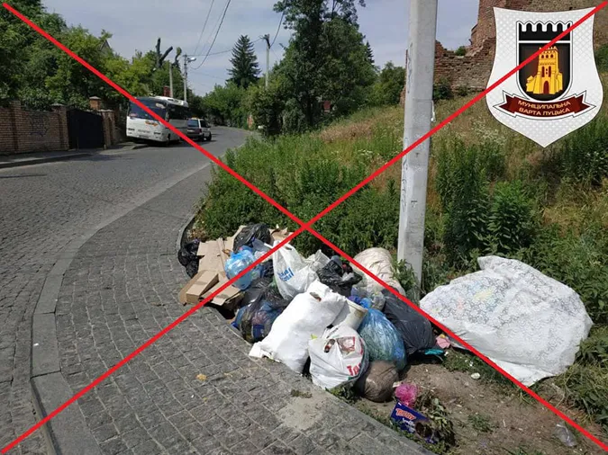 Луцькі муніципали займуться сміттям у Старому місті (фото)