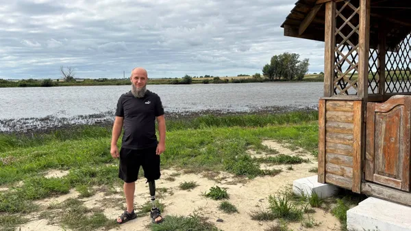 Свинка Пепа, нутрія Олег і будиночок із бджолами: як ветеран війни створив унікальний рекреаційний простір