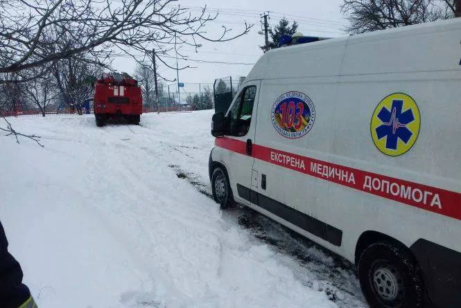 Крижана вода не завадила: на Волині до медиків ніхто не звертався