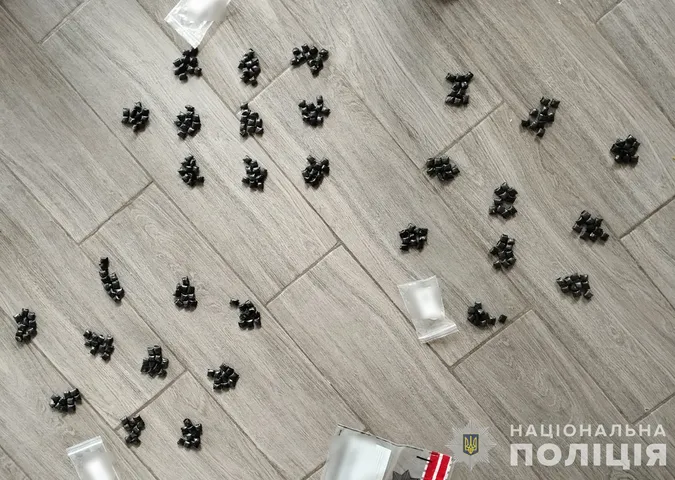 Затримали 21-річного наркоділка, який «працював» на Волині та Львівщині (фото)