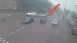 У Луцьку на повороті «опель» протаранив «ауді» (відео)