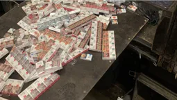 На Волині на посту Ягодин вилучили з «порожньої» фури цигарок на півмільйона (фото)
