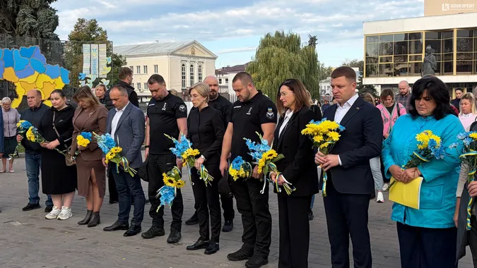 Буданов і Верещук – на Волині: у Луцьку відбулася зустріч із родинами захисників (фото)
