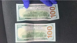 На Волині п'яний мотоцикліст закинув 200 доларів у авто «шерифа» (фото)
