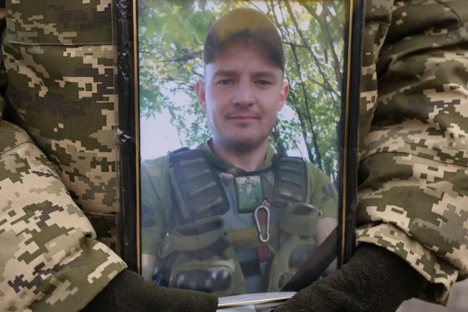 У Луцьку попрощалися із загиблим під Покровськом Андрієм Фещенком (фото)