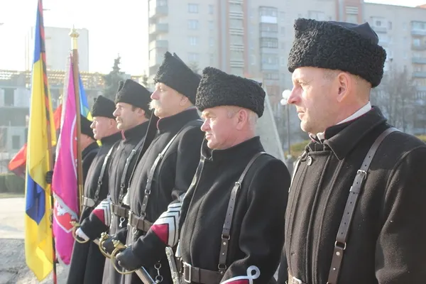 У Луцьку вшанували пам'ять Степана Бандери (фото)