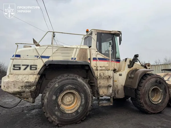 Накопали на 102 мільйони: на Волині викрили масштабну схему видобутку (фото, відео)