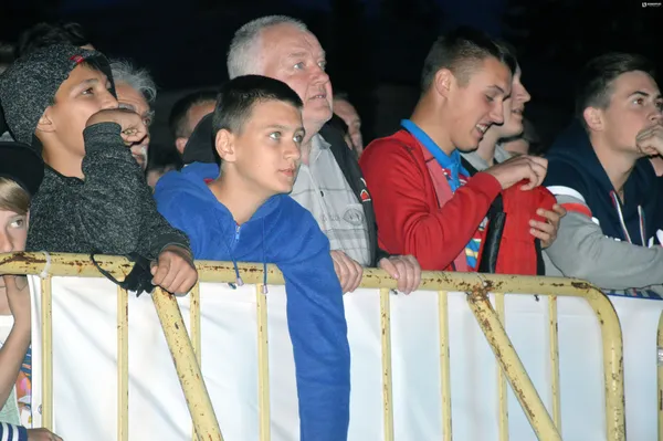 Мер-прогнозист та сотні вболівальників: як лучани підтримували збірну України з футболу (фото)