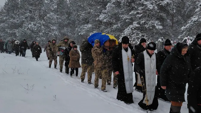 Довгий час його доля була невідомою: на Волині попрощалися з воїном Анатолієм Лукашевичем (фото)
