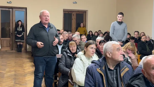 «Мені важливо чути людей на місцях»: Рудницький вислухав проблеми волинян (фото)