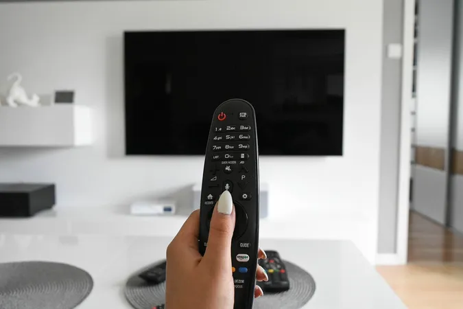 Комод чи стандартна тумба під TV: що вибрати?