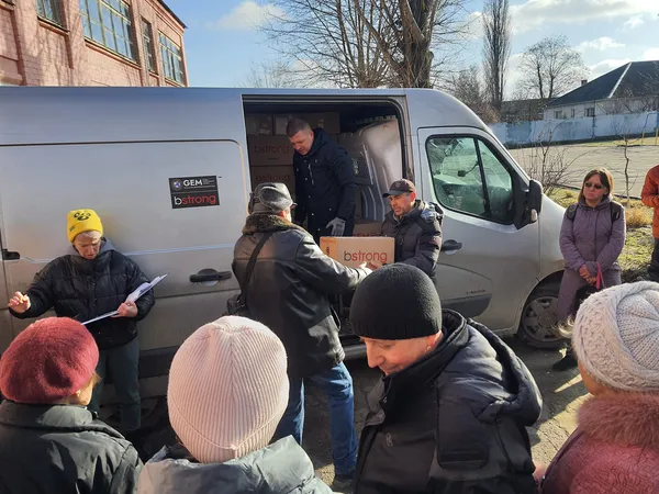 Люди не покидали рідного міста: луцькі волонтери показали, як живе деокупований Херсон (відео)