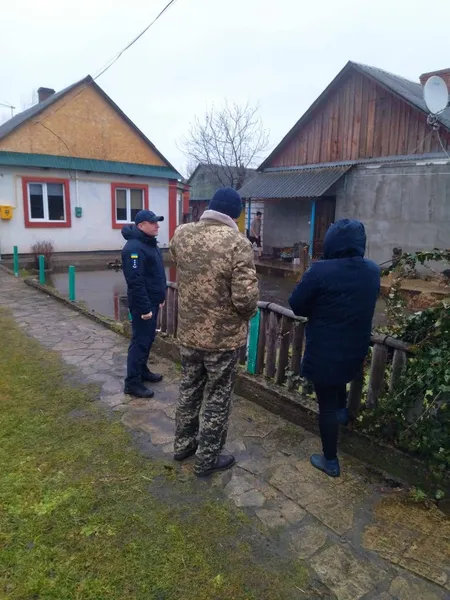 На Волині продовжують відкачувати воду з приватних домоволодінь (фото)