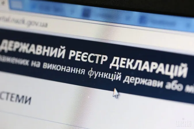 «Народ поматюкається на кухні і піде платити божевільну комуналку», – луцький активіст