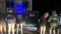 Рукавички, рятувальний жилет і €3200: таксист із Волині готував ухилянта до переправлення через Тису