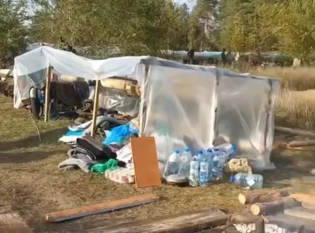 Облаштували «бидломістечко»: куди втекли російські окупанти з Лиману (відео)