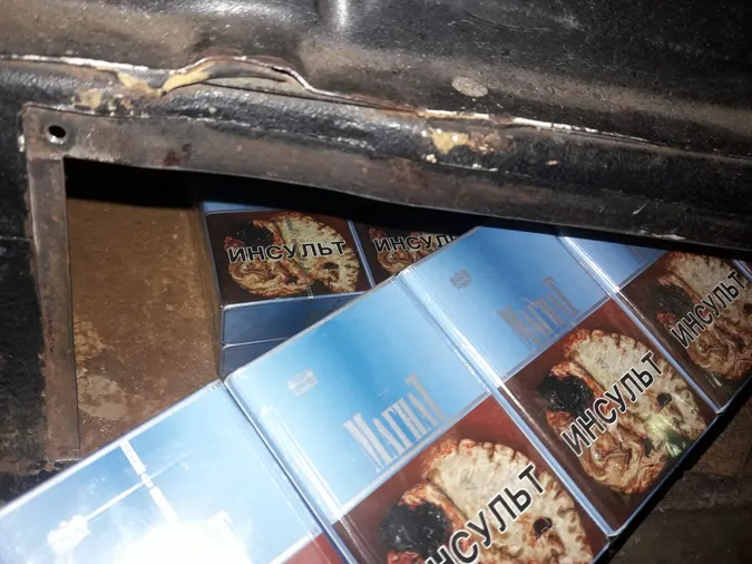 Без автівок і з забороною в’їзду: на Волині за контрабанду покарали білорусів (фото)
