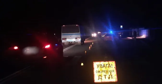 У Луцьку через відсутність освітлення збили на переході 74-річну жінку (фото)