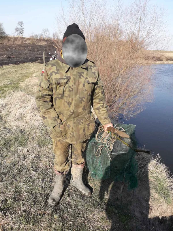 Попри заборону: на Волині знову впіймали риболовів-порушників