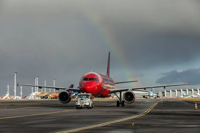 Авіакомпанія Brussels Airlines провела фотосесію своїх спеціальних літаків