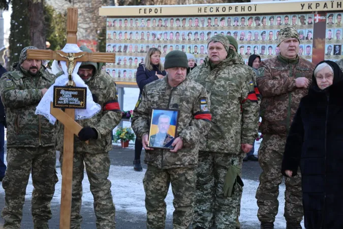 У Луцьку попрощалися з загиблими на Донеччині воїнами Петром Берлінцем та Сергієм Терещенком